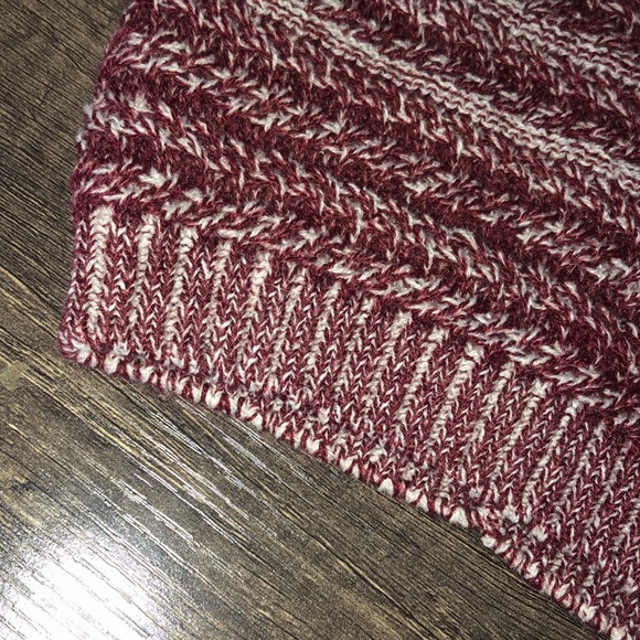 Beanie - Charlotte Ruse - Picture 2 of 3